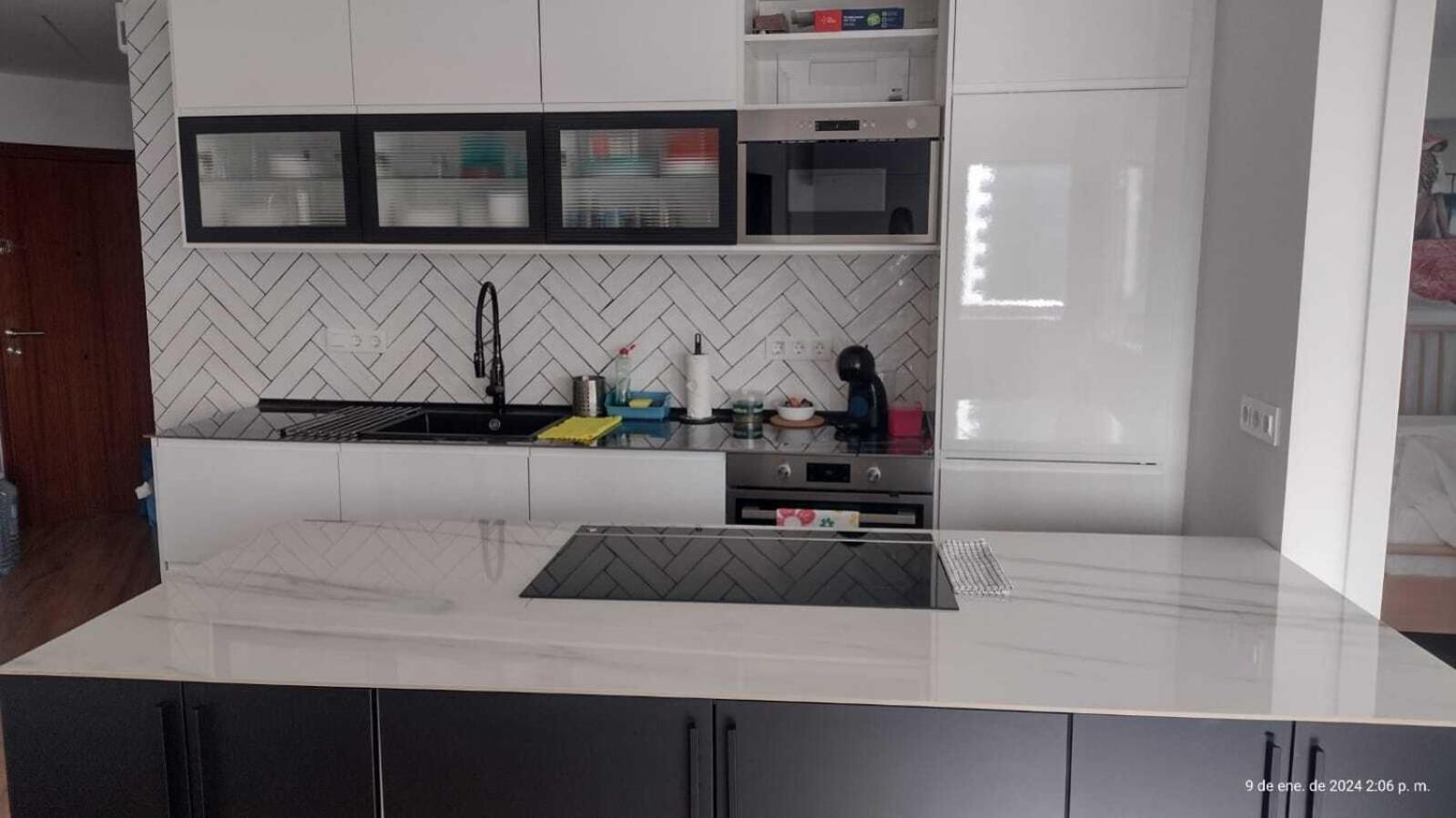 Apartamentos Emilio Бенидорм Екстериор снимка