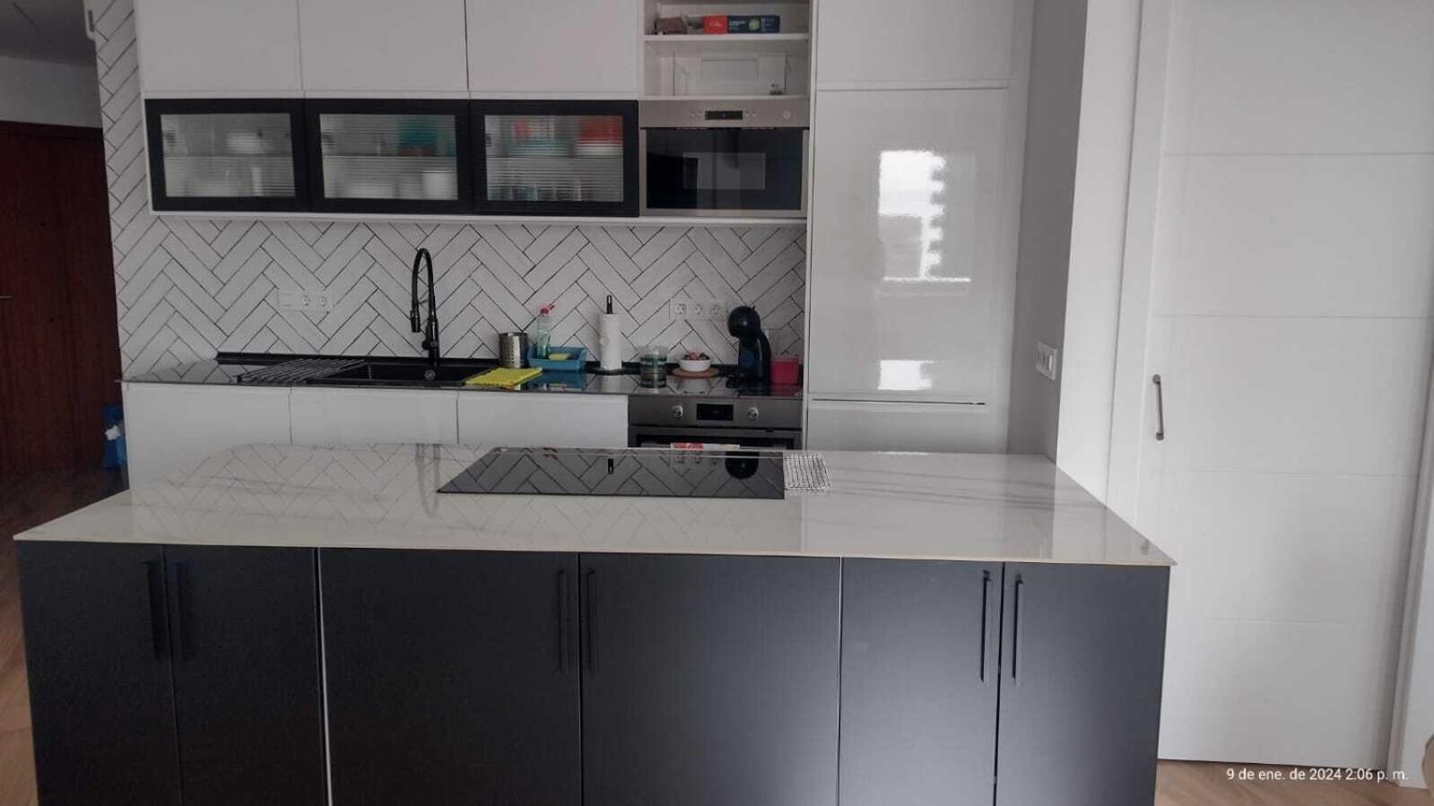 Apartamentos Emilio Бенидорм Екстериор снимка