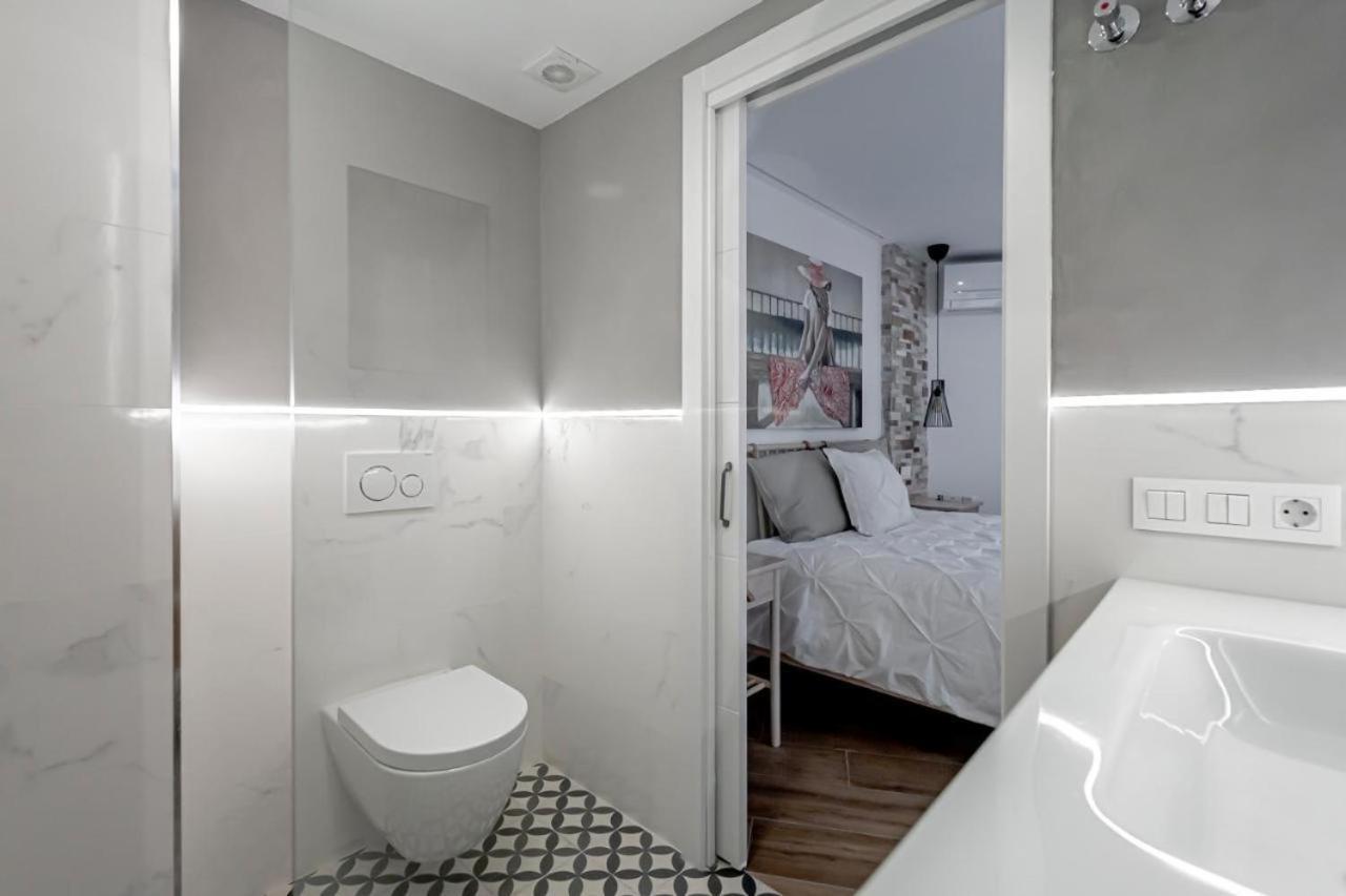 Apartamentos Emilio Бенидорм Екстериор снимка