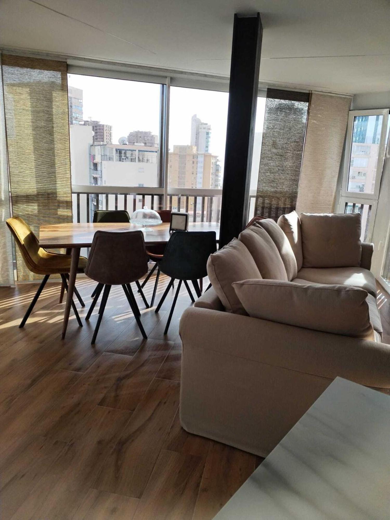 Apartamentos Emilio Бенидорм Екстериор снимка